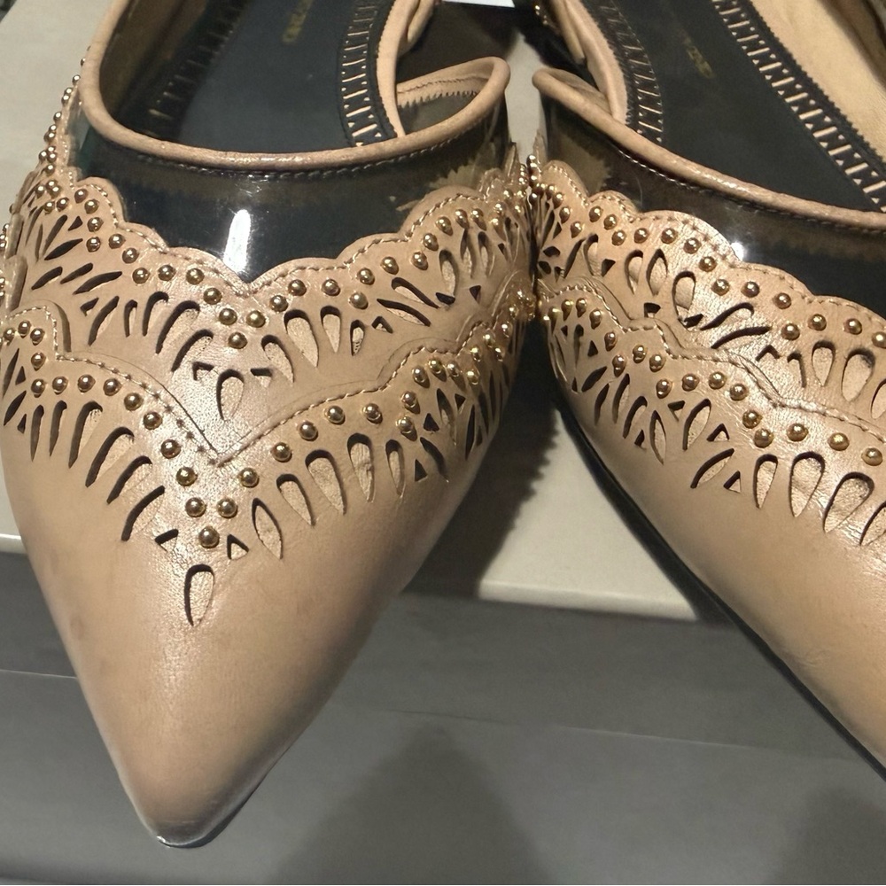 Ermanno Scervino Tan Laser-Cut Leather Flats - Picture 5 of 8